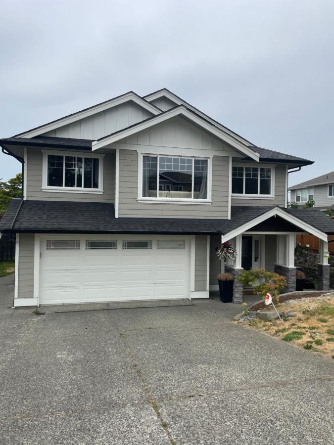 Hotel Starting Point Family House Saanich Exterior foto